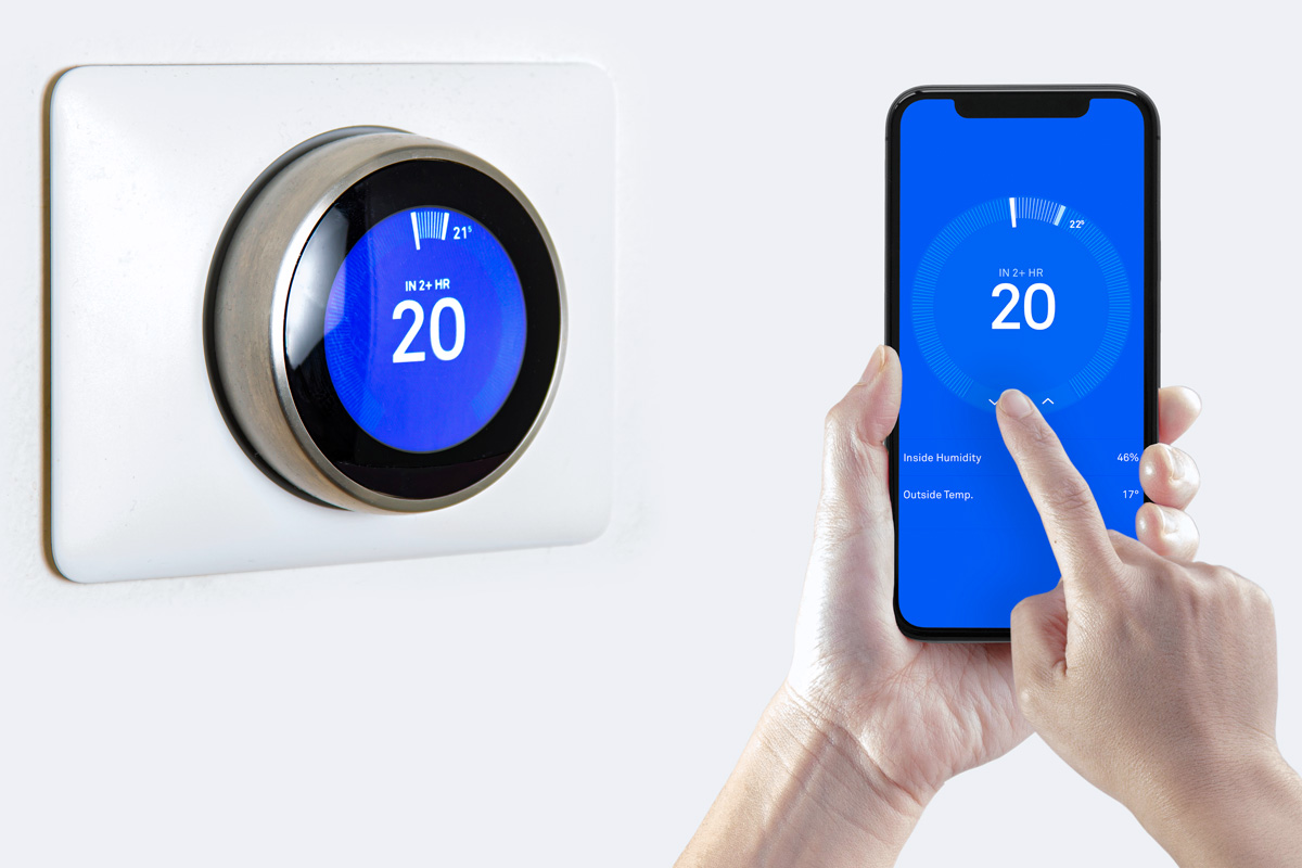 picture of smart thermostat and phone app